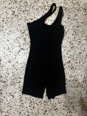 Bumpsuit asymmetrical halter top romper black maternity small